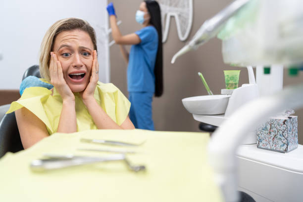 Best Emergency Tooth Extraction in Des Peres, MO